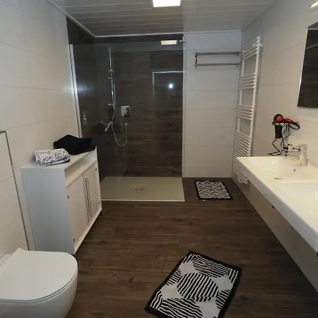 Sanwald * שווביש האל